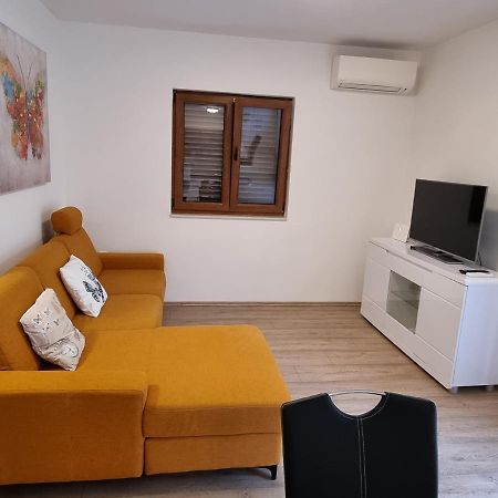 Apartman Petra Zadar Exterior foto